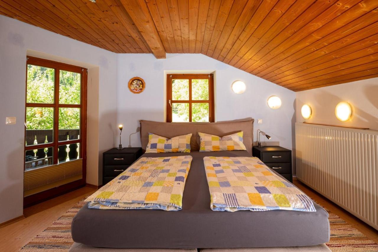 Ferienwohnungen Hoetzelsperger Prien am Chiemsee Exterior foto
